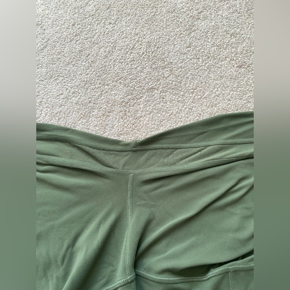 Lululemon align leggings 23 inch green twill - Picture 3 of 3